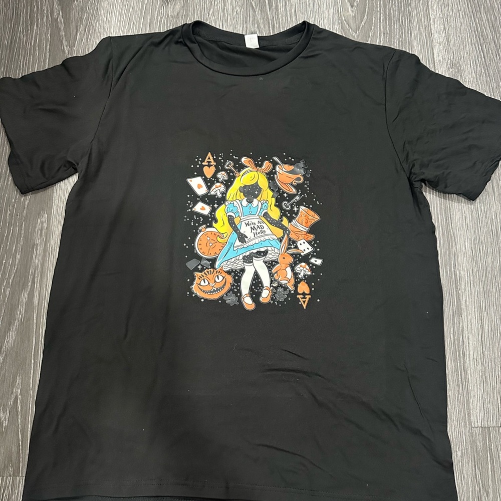 Disney Halloween Alice wonderland shirt